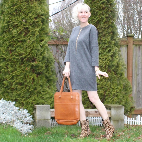 Meet your Posher, Tori - Picture 13 of 15